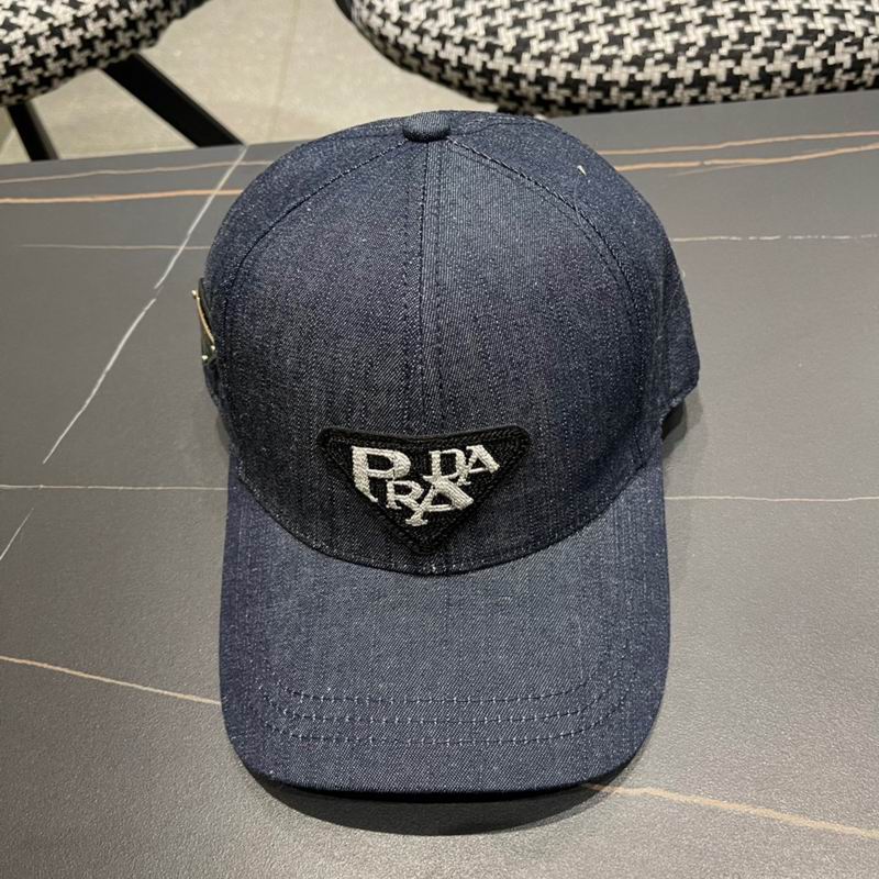 Prada cap (148)